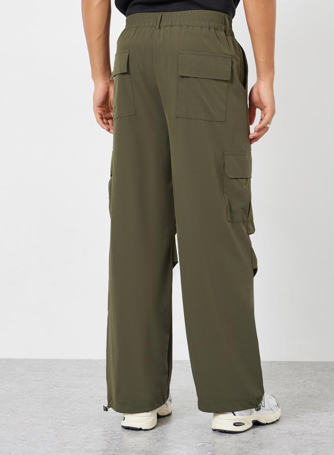 Styli Men Olive Green Relaxed Cargo Pants - Image 5